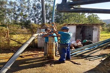 Foto - ABASTECIMENTO DE ÁGUA NA CIDADE